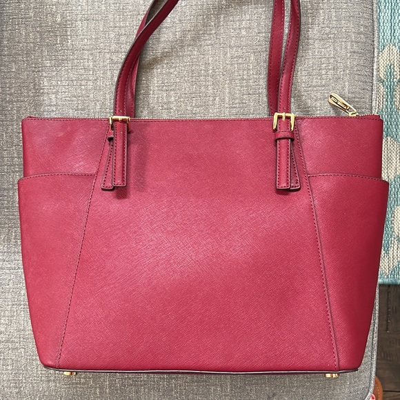 Michael Kors Jet Set top zip Saffiano tote - Picture 11 of 16